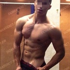 ACTIF ARABE COIFFEUR A DOMICILE POUR GAY A PARIS