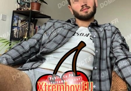 Si tu as envie de te faire formater par un domi juteur